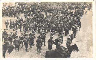 1938 Ipolyság, Sahy; bevonulás, lovas katonák / entry of the Hungarian troops, cavalrymen + &quot;1938 Komárom visszatért&quot; So. Stpl. (Rb)