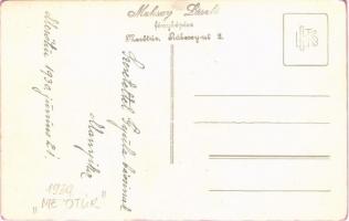 1930 Mezőtúr, ovis kislányok virágkoszorúkkal. Maksay László fényképész, photo