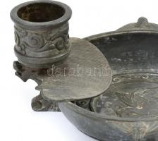 Régi, sárkány motívumos ón gyufa- és hamutartó, gyertyatartó, d: 11 cm, m: 6,5 cm
