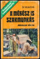 Vicze Ernő: A méhész is szakmunkács. Méhészek könyve. Szilvássy István illusztrációival. Gurbán Miklós fényképeivel. Mezőgazdasági szakmunkáskönyvtár. Bp., 1983, Mezőgazdasági. Kiadói kopott papírkötés, volt könyvtári példány.