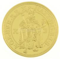 DN Magyar aranypénzek utánveretben - II. Mátyás aranyforint, 1617 aranyozott Ag emlékérem tanúsítvánnyal (5,5g/0.333/25mm) T:PP