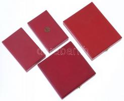 4db-os szocialista plakett és kitüntetés tétel, közte: Kiss Nagy András (1930-1997) 1977. "De e...