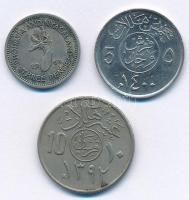 Vegyes: Rodézia 1963. 3p Ag + Szaud-Arábia 1972. 10h Cu-Ni + 1987. 5h T:2,2- Mixed: Rodhesia 1963. 3 Pence Ag + Saudi Arabia 1972. 10 Halalat Cu-Ni + 1987. 5 Halalat Cu-Ni C:XF,VF