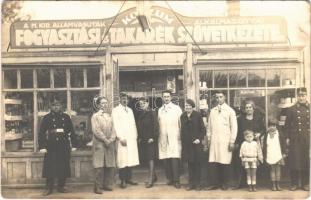1928 Budapest XV. Rákospalota, Konzum a M. Kir. Államvasutak Alkalmazottai fogyasztási és takarék szövetkezete, üzlet vasutasokkal. photo (fl)