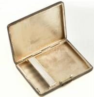 Ezüst(Ag) cigarettatárca, jelzett, kis kopásokkal, nettó: 89,9 g