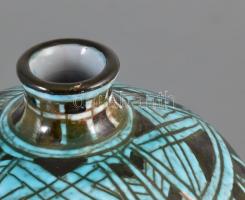 PJ. jelzéssel: Kockás-csíkos padlóváza. Mázas kerámia, kézzel festett, jelzett, hibátlan. 38 cm