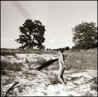 Kalandos és izgalmas életek egy-egy pillanata, több fotómodell közreműködésével, különböző időpontok...