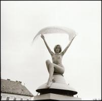 cca 1984 Északi szél várható, Menesdorfer Lajos (1941-2005) budapesti fotóművész hagyatékából, 7 db ...