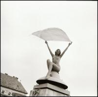 cca 1984 Északi szél várható, Menesdorfer Lajos (1941-2005) budapesti fotóművész hagyatékából, 7 db ...