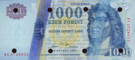 2004. 1000Ft 8-as lyukasztással "Securicor" biztonság ellenőrző bélyegzővel ellátva T:I R!