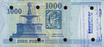 2004. 1000Ft 8-as lyukasztással "Securicor" biztonság ellenőrző bélyegzővel ellátva T:I R!