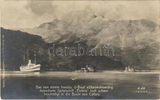 1916 Das von einem französ. U-Boot völkerrechtswidrig torpedierte Spitalschiff Elektra läuft schwer beschädigt in die Bucht von Cattaro / WWI Austro-Hungarian Navy, K.u.K. Kriegsmarine art postcard, heavily damaged hospital ship Elektra in the Bay of Kotor (torpedoed by French submarine Ampere) s: Richard Assmann