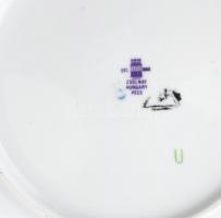 Zsolnay Pompadour III. süteményes készlet, matricás, jelzett, apró mázhiba, d:21,5 cm, d:29,5 cm