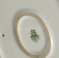 Zsolnay térdelő akt, festetlen porcelán, jelzett, hibátlan, m: 22cm