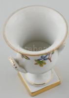Herendi Viktória mintás, mini füles váza, kézzel festett, jelzett, apró kopásnyomokkal, m: 11 cm