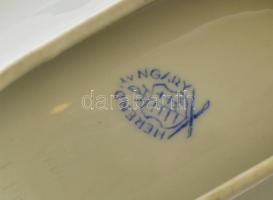 Herendi Viktória mintás, tálka, kézzel festett, jelzett, apró kopásnyomokkal, d: 15,5 cm