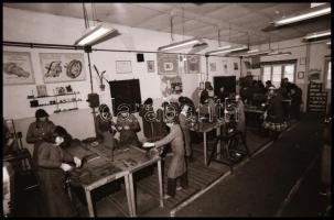 1981 és 1982 Kecskemét, BRG Vállalat, külső és belső fotók, Vincze János (1922-1999) kecskeméti fotó...