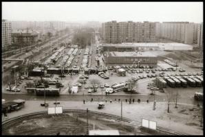 1990 Budapest, közlekedési állapotok az Örs vezér téren; villamosok, autóbuszok, HÉV, gépkocsik, stb...