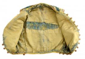 Antik, feltehetően XIX. sz. végi vagy XX. sz. eleji női vagy gyerek mellény, hímzett szövet, belseje...