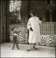 cca 1968 Kotnyek Antal (1921-1990) budapesti fotóriporter hagyatékából 13 db vintage NEGATÍV vegyes ...