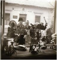 cca 1961 Falusi Népbolt, Kotnyek Antal (1921-1990) budapesti fotóriporter hagyatékából 23 db vintage...