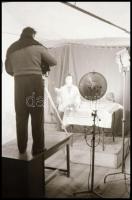 cca 1970 Műtermi fotózás, Magyar Alfréd budapesti fotóművész 34 db vintage NEGATÍV felvétele, pecsét...