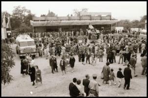cca 1967 Budapesti Nemzetközi Vásár a Városligetben, Magyar Alfréd budapesti fotóművész 33 db vintag...