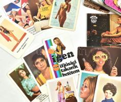 cca 1970-87 kb. 370 hölgyes kártyanaptár, közte 43 db erotikus, 10 db totó-lottó, 28 db színésznő, t...