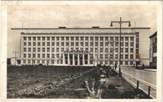 1941 Ungvár, Uzshorod, Uzhhorod, Uzhorod; Kormányzói biztosi palota. Steinfeld Erzsébet kiadása / government palace (fl)