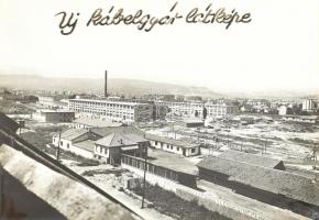 Kábel- és Műanyaggyár fejlődése 1945-1955, 14 db fotó eredeti albumban, kopott borítóval, a képek 15...