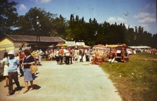 1982 Budapest, Nagyrét, majális, 3 db fotó NEGATÍV