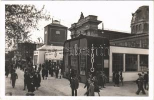 1940 Budapest XIV. Nemzetközi Vásár (BNV), Studio bejárat, Posta, telefon tanácsadás, színházi magazin