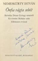 Nemeskürty István: Önfia vágta sebét. Dedikált!  Bp., 1975. Magvető. Kiadói egészvászon kötés, papír...