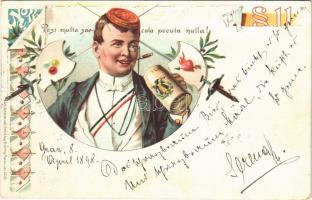 1898 (Vorläufer) Post multa saecula pocula nulla! / Studentica art postcard with student drinking beer. Heinr. & Aug. Brüning Art Nouveau, litho