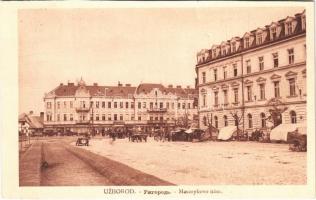 1933 Ungvár, Uzshorod, Uzhhorod, Uzhorod; Masarykovo námestie / Masaryk tér, piac, üzletek / square, market, shops (szakadás / tear)