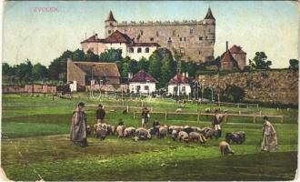 Zólyom, Zvolen; vár, juhnyáj pásztorokkal / castle, shepherds with flock of sheep (EB)