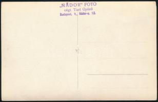 cca 1940 Repülős katona tőrrel, fotólap, Nádor Foto Budapest, 14×9 cm