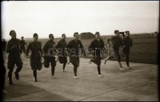 II. világháborús katonai negatívok, 6 db, 6×9 cm