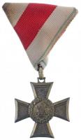1923. I. osztályú Legénységi Szolgálati Jel Br kitüntetés mellszalagon T:2 / 1923. Distinction for Long Service for the Soldiers 1st Class Br decoration with ribbon C:XF NMK.: 355.