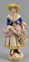 Alt Wien virágot szedő hölgy porcelán figura. Kézzel festett, jelzett, kopásokkal, apró lepattanással, m: 12,5 cm
