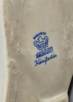 Aquincumi porcelán cipő, kézzel festett, jelzett, kis kopással. 11x6x5 cm