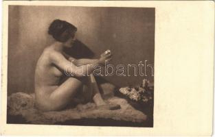 Erotic nude lady. Phot. Schiebert A. 7.