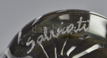 Salviati jelzéssel többrétegű csíkos üveg váza, kis kopásnyomokkal, m: 23,5 cm