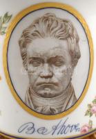 Antik KPM porcelán csésze Beethowen arcképével, angyalos díszítéssel. Kézzel festett, jelzett, hibát...