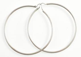 Ezüst(Ag) karikafülbevaló-pár, jelzett, d: 5,5 cm, nettó: 6,54 g
