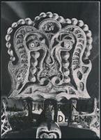 Vegyes kiállítási katalógus tétel, 3 db: 

Temesváry Ferenc: Díszfegyverek főúri kincstárakból. Ti...