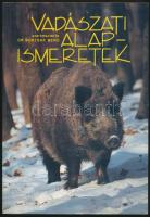 Vadászati alapismeretek. Szerk.: Dr. Borzsák Benő. Bp.,1991, Mezőgazdasági Kiadó. Második, átdolgozott kiadás. Kiadói papírkötés.