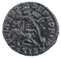 Római Birodalom / Siscia / II. Julianus 355-360. AE3 (2,73g) T:2,2- Roman Empire / Siscia / Julian II 355-360. AE3 D N IVLIANVS NOB CAES / FEL TEMP - REPARATIO - M - DeltaSIS Zigzag (2,73g) C:XF,VF RIC VIII 370.