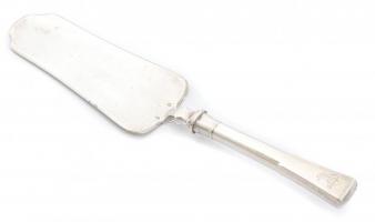 Ezüst (Ag) hat személyes evőeszköz készlet. 51 darabos fűszertartóval, az egyik üveg betéttel Magyar...