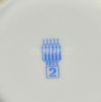 Zsolnay porcelán mokkás készlet. Matricás, jelzett , kevés kopással. Egy alátét hiányzik